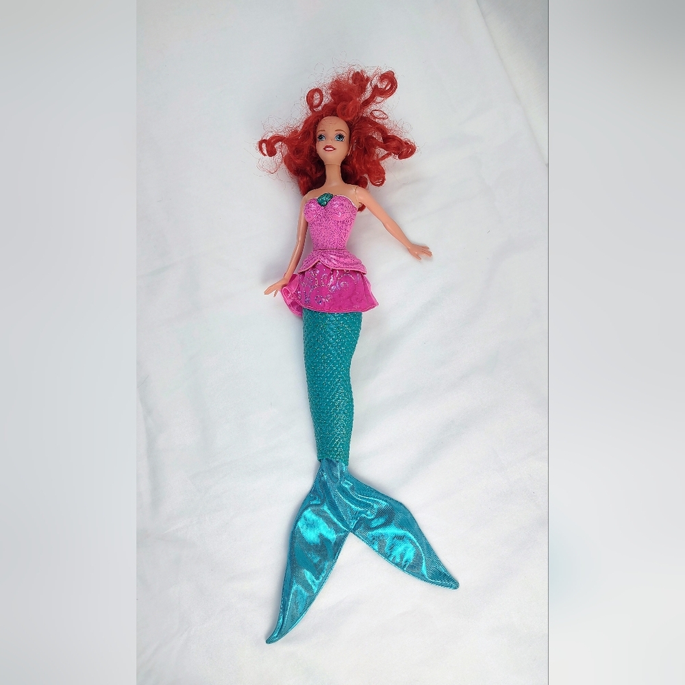 Mermaid Doll with Red Hair and Pink Outfit CC1-2515